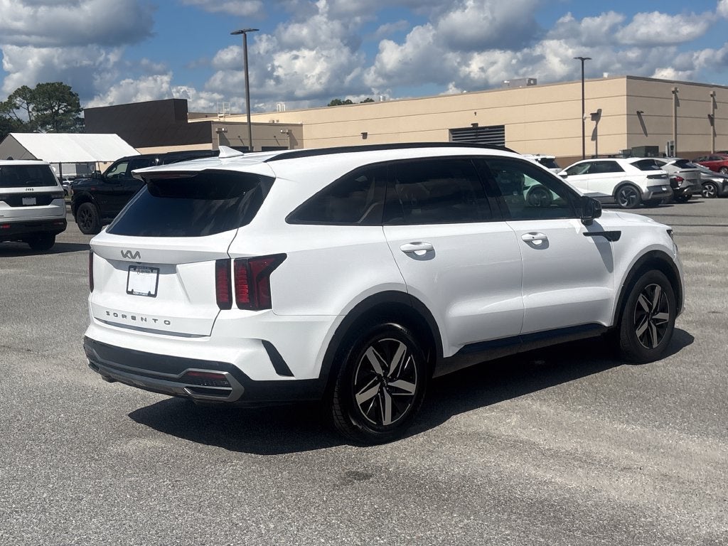 2022 Kia Sorento S