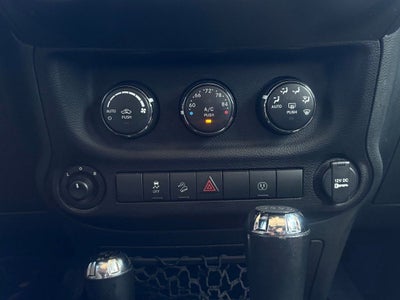 2018 Jeep Wrangler JK Sahara 4x4