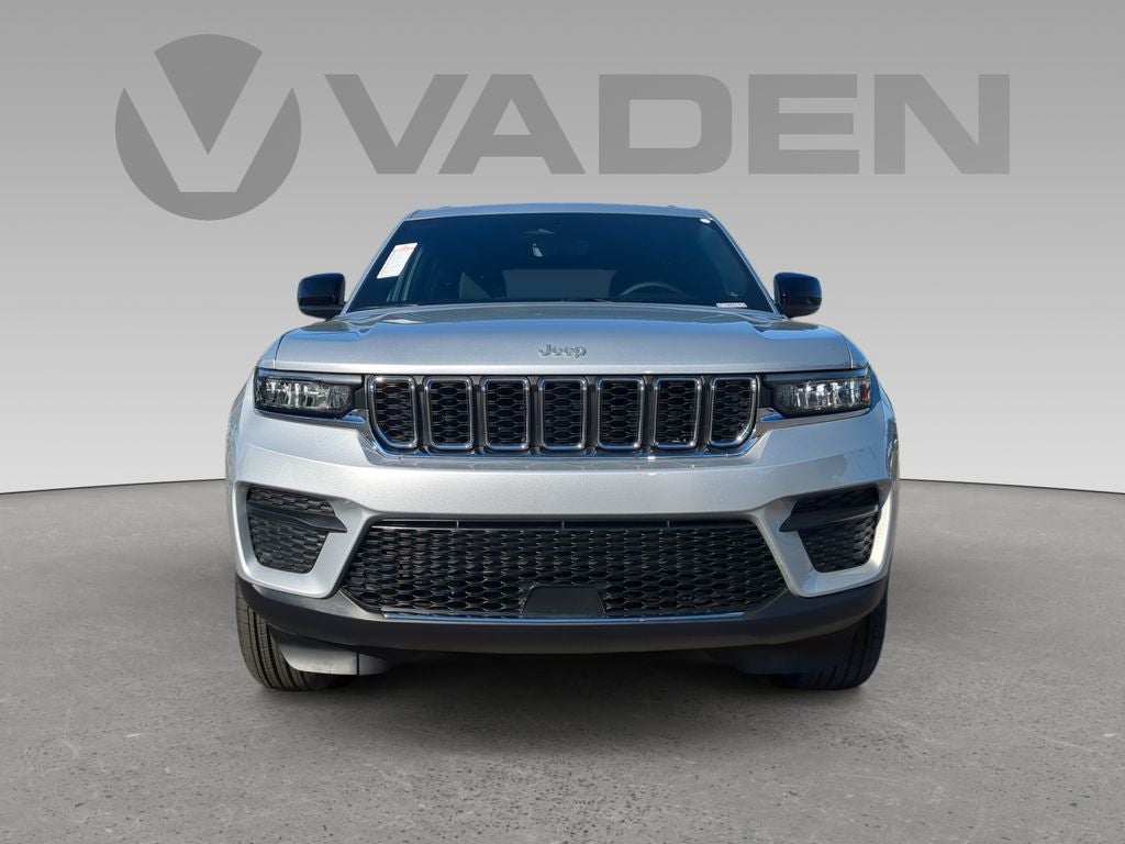 2025 Jeep Grand Cherokee Laredo X 4x2
