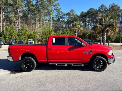 2019 RAM 1500 Classic SLT Crew Cab 4x4 6'4' Box