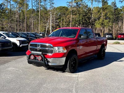 2019 RAM 1500 Classic SLT Crew Cab 4x4 6'4' Box