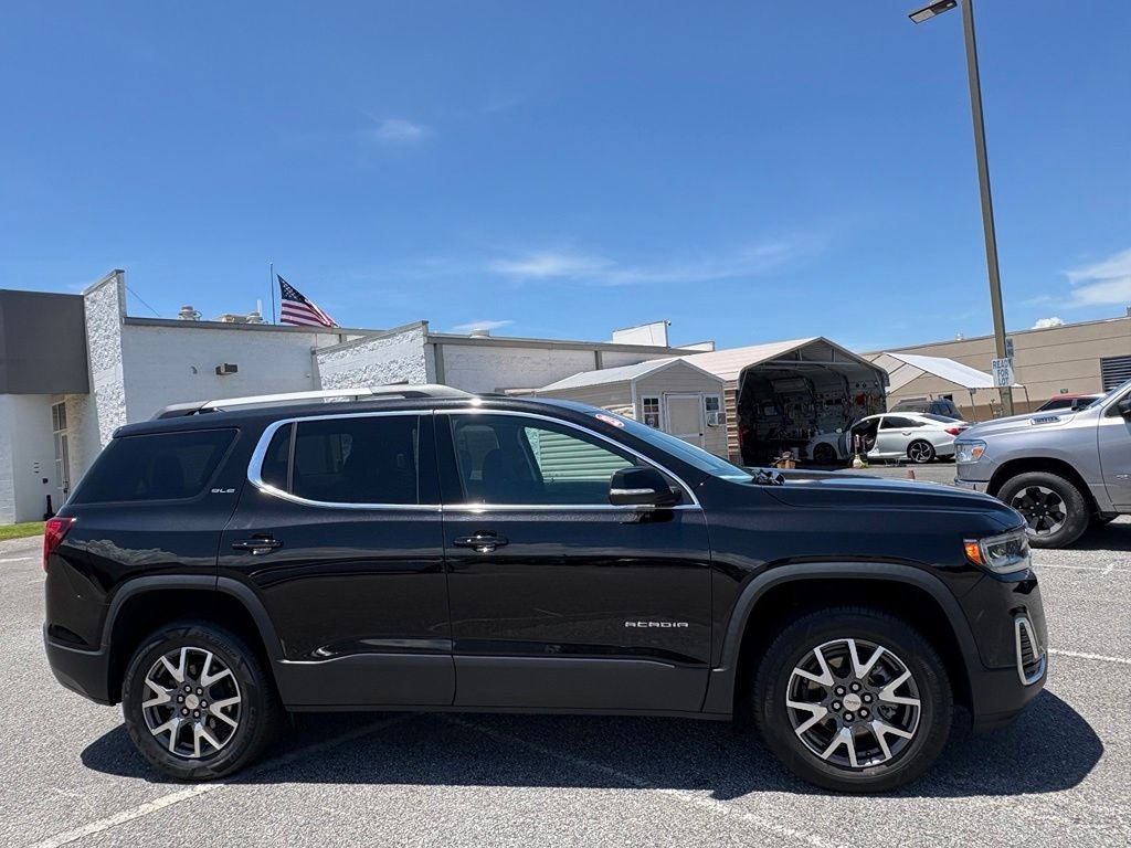 2023 GMC Acadia FWD SLE