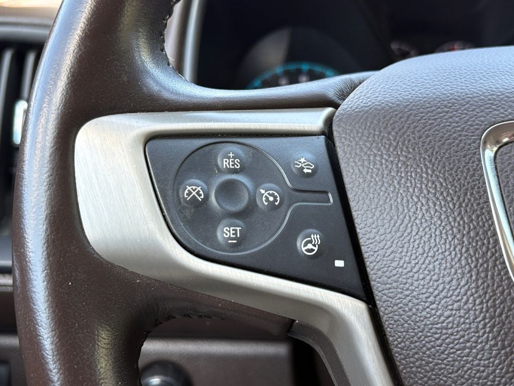 2022 GMC Canyon 4WD Crew Cab Short Box Denali