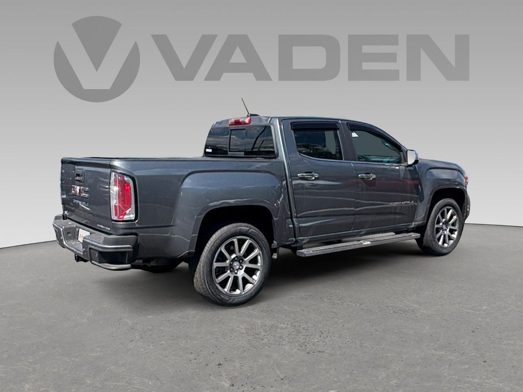 2022 GMC Canyon 4WD Crew Cab Short Box Denali