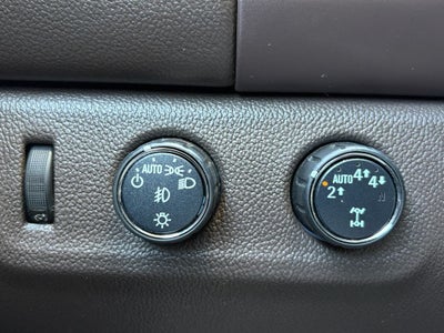 2022 GMC Canyon 4WD Crew Cab Short Box Denali