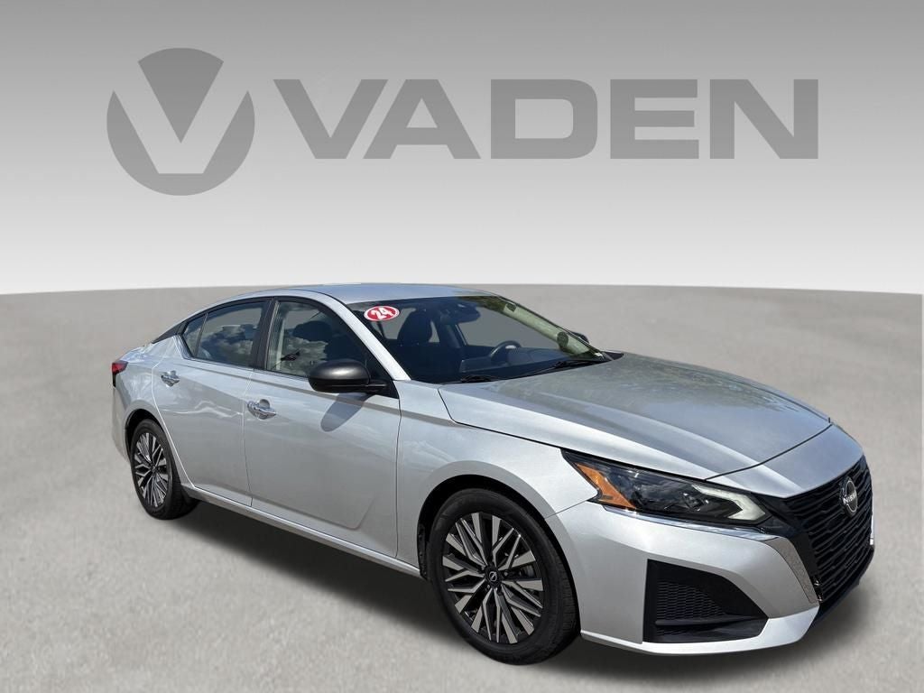 2024 Nissan Altima SV FWD