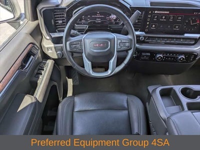 2025 GMC Sierra 1500 2WD Crew Cab Short Box SLT