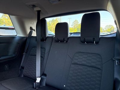 2025 Nissan Pathfinder SV FWD