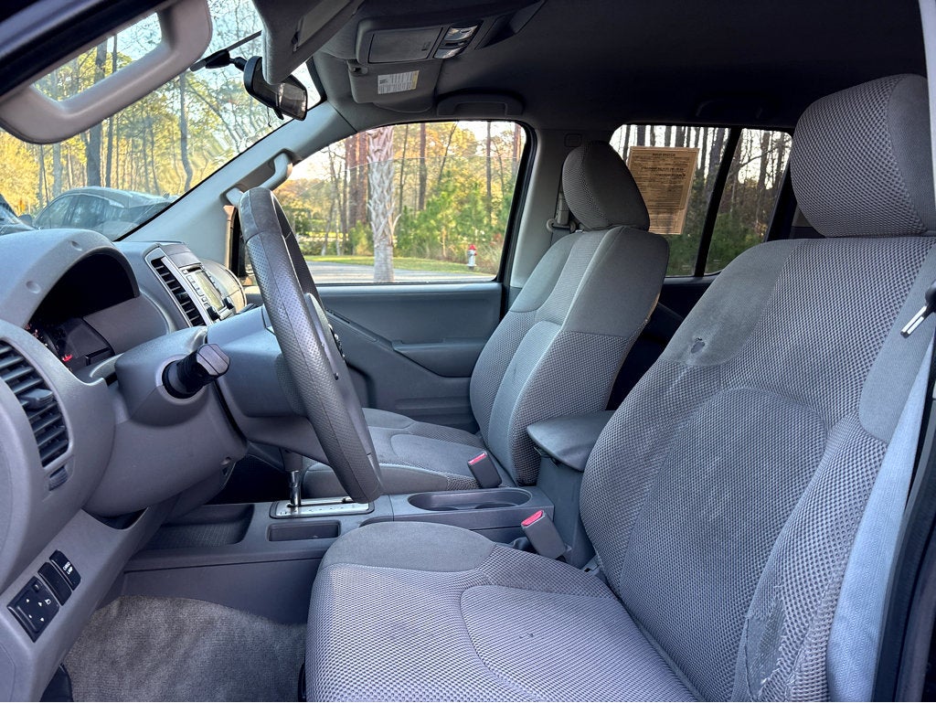 2016 Nissan Frontier SV