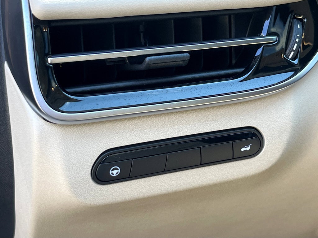 2025 INFINITI QX60 Luxe FWD