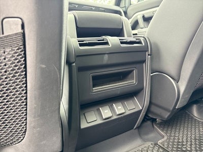 2024 Land Rover Defender 110 SE