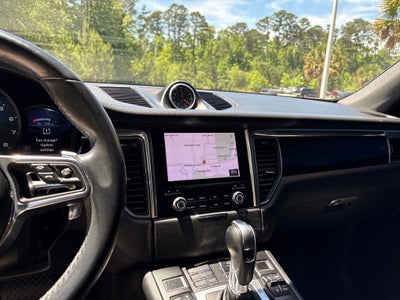 2018 Porsche Macan AWD