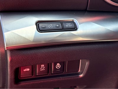 2017 Nissan Maxima SR