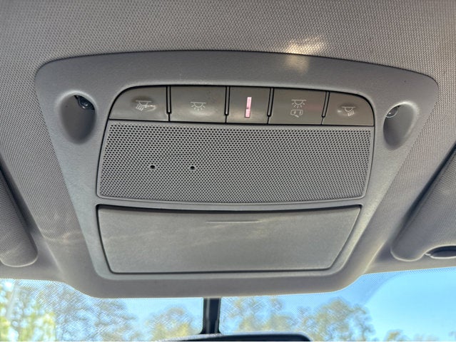 2017 Nissan Maxima SR