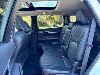 2023 INFINITI QX60 LUXE