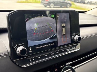 2023 Mitsubishi Outlander Base