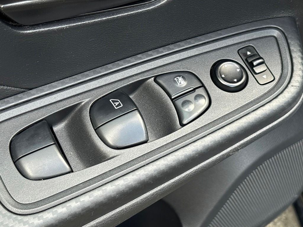 2020 Nissan Versa 1.6 S