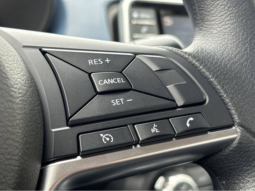 2024 Nissan Versa 1.6 SV