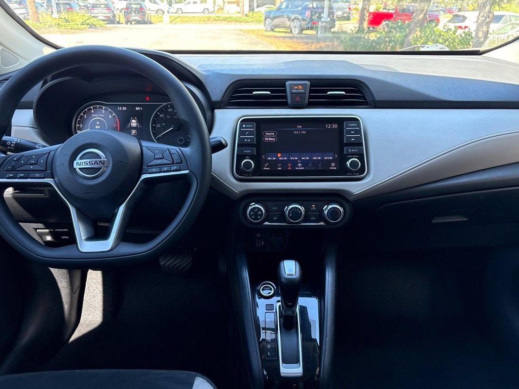 2021 Nissan Versa 1.6 SV