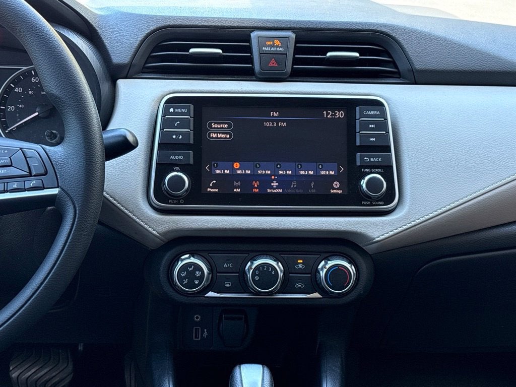 2021 Nissan Versa 1.6 SV
