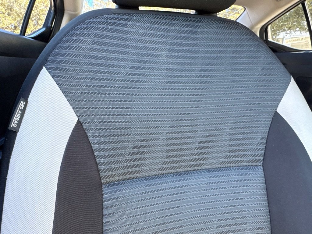 2021 Nissan Versa 1.6 SV
