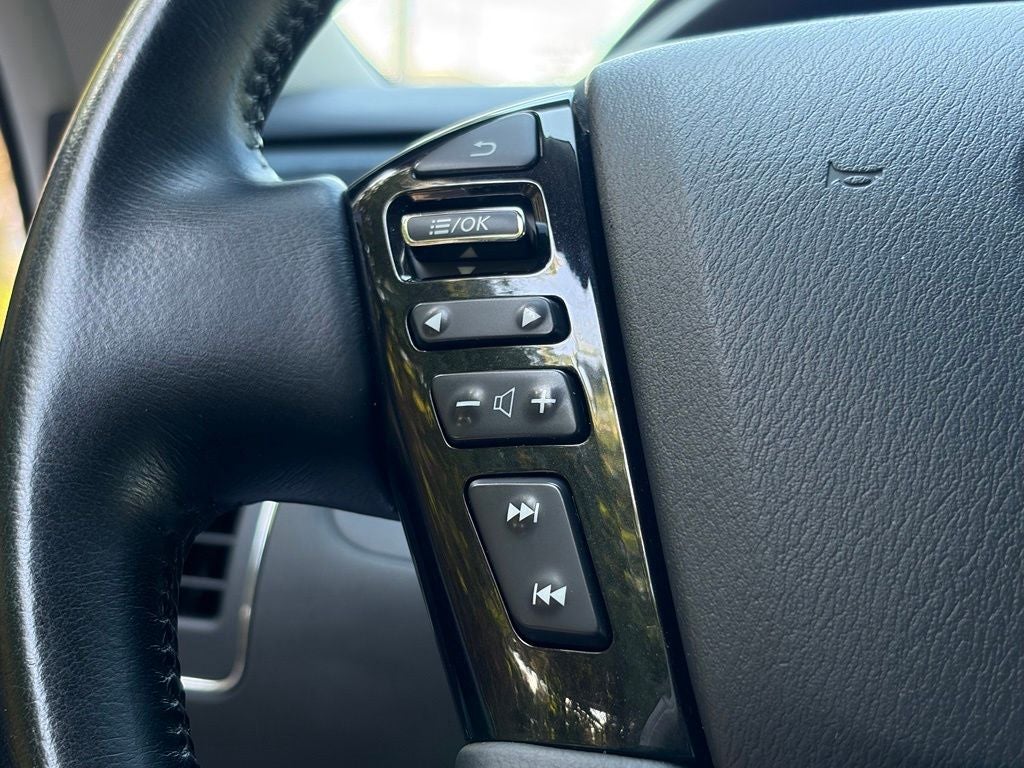 2024 Nissan Armada SV