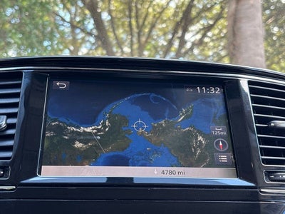 2021 INFINITI QX80 LUXE