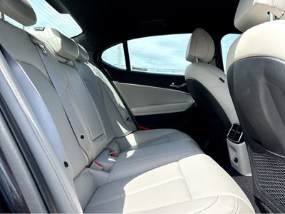 2025 Genesis G70 2.5T