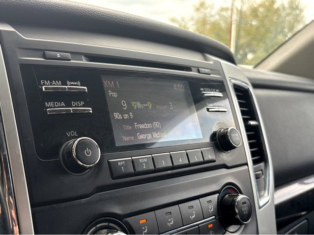 2017 Nissan Titan XD SV