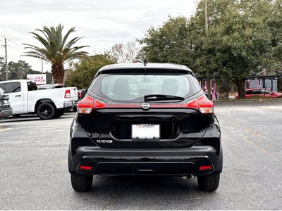 2024 Nissan Kicks S