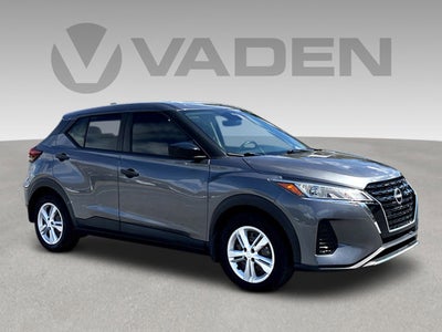 2023 Nissan Kicks S