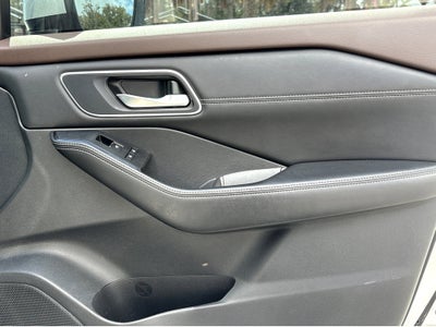 2022 Nissan Rogue Platinum