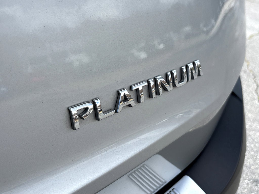 2022 Nissan Rogue Platinum