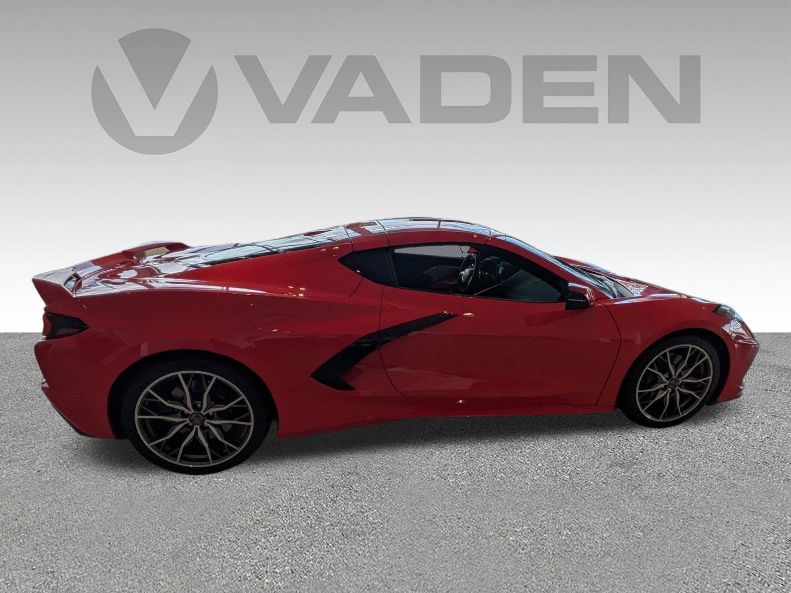 2024 Chevrolet Corvette 2LT