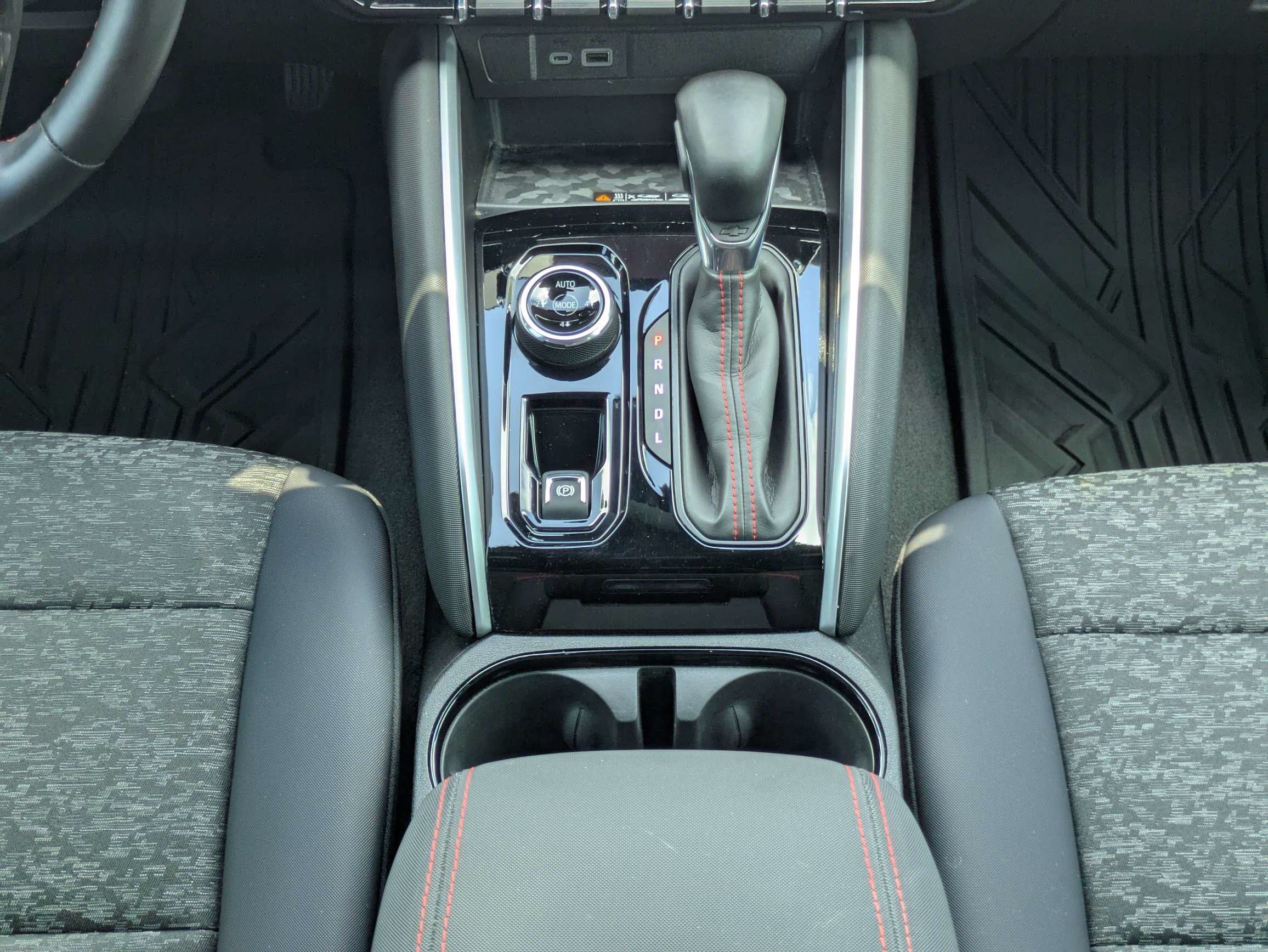 2024 Chevrolet Colorado 4WD Z71