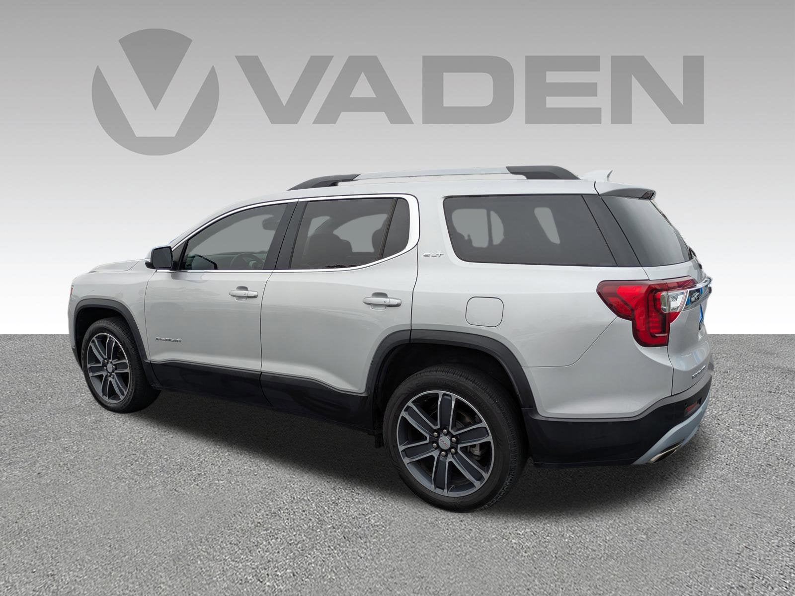2020 GMC Acadia SLT
