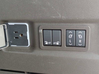 2025 GMC Yukon XL Elevation
