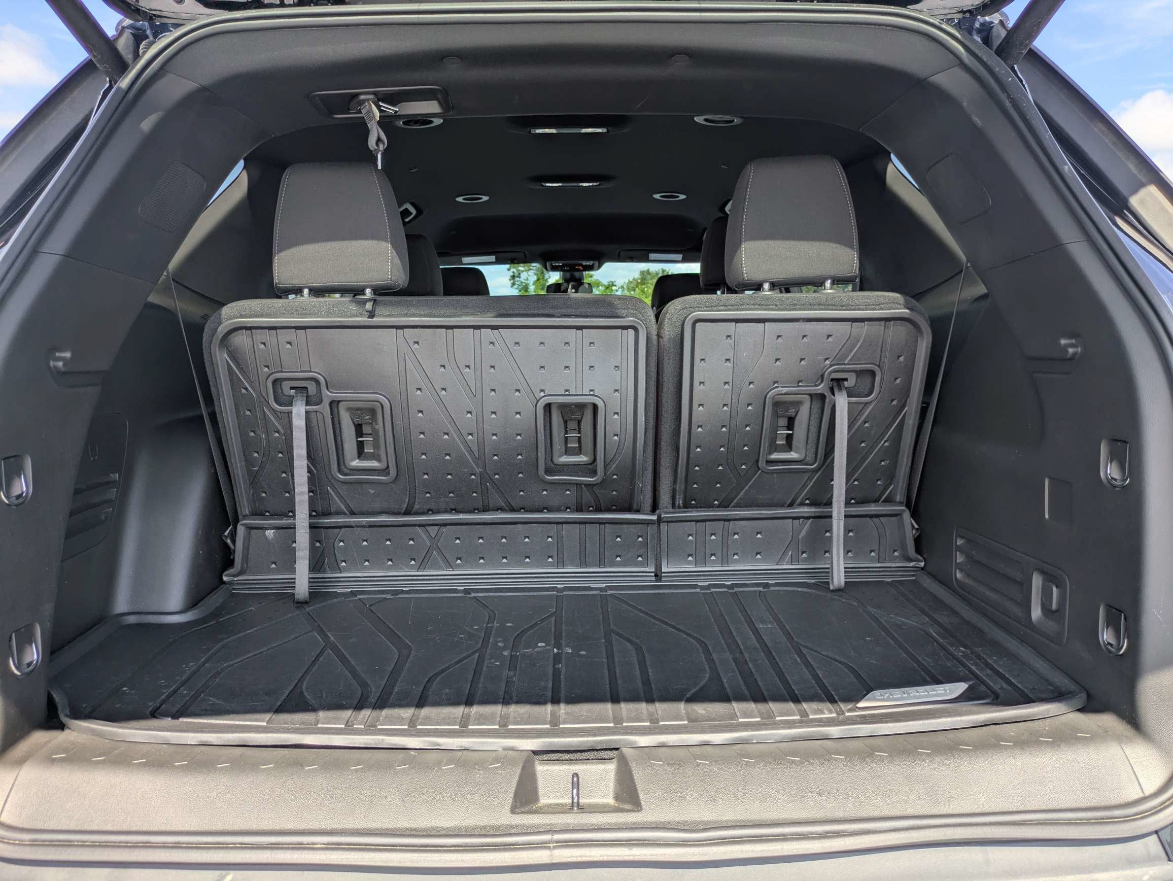 2024 Chevrolet Traverse Limited LT Cloth
