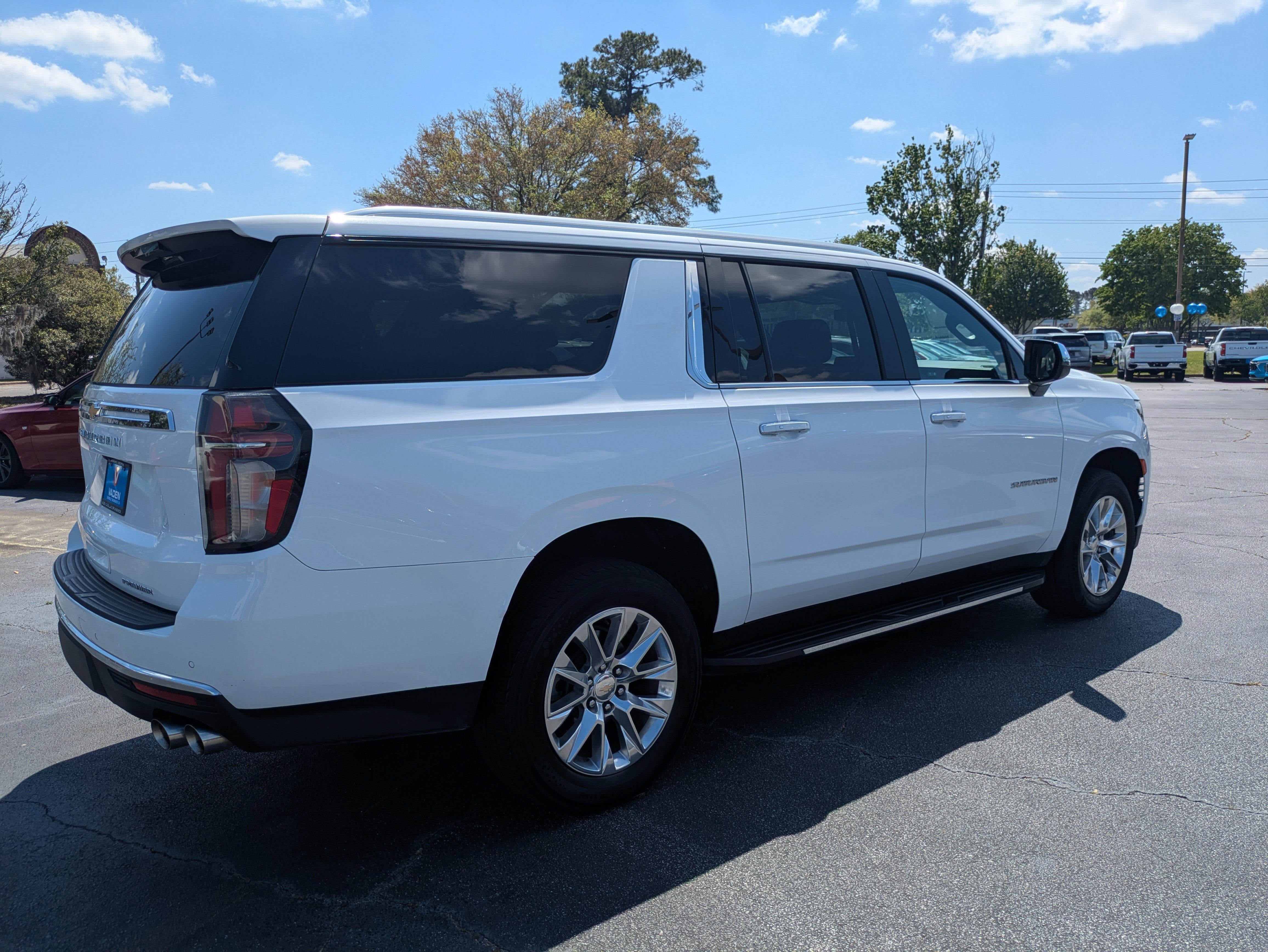 2023 Chevrolet Suburban Premier