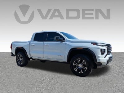 2023 GMC Canyon 4WD AT4