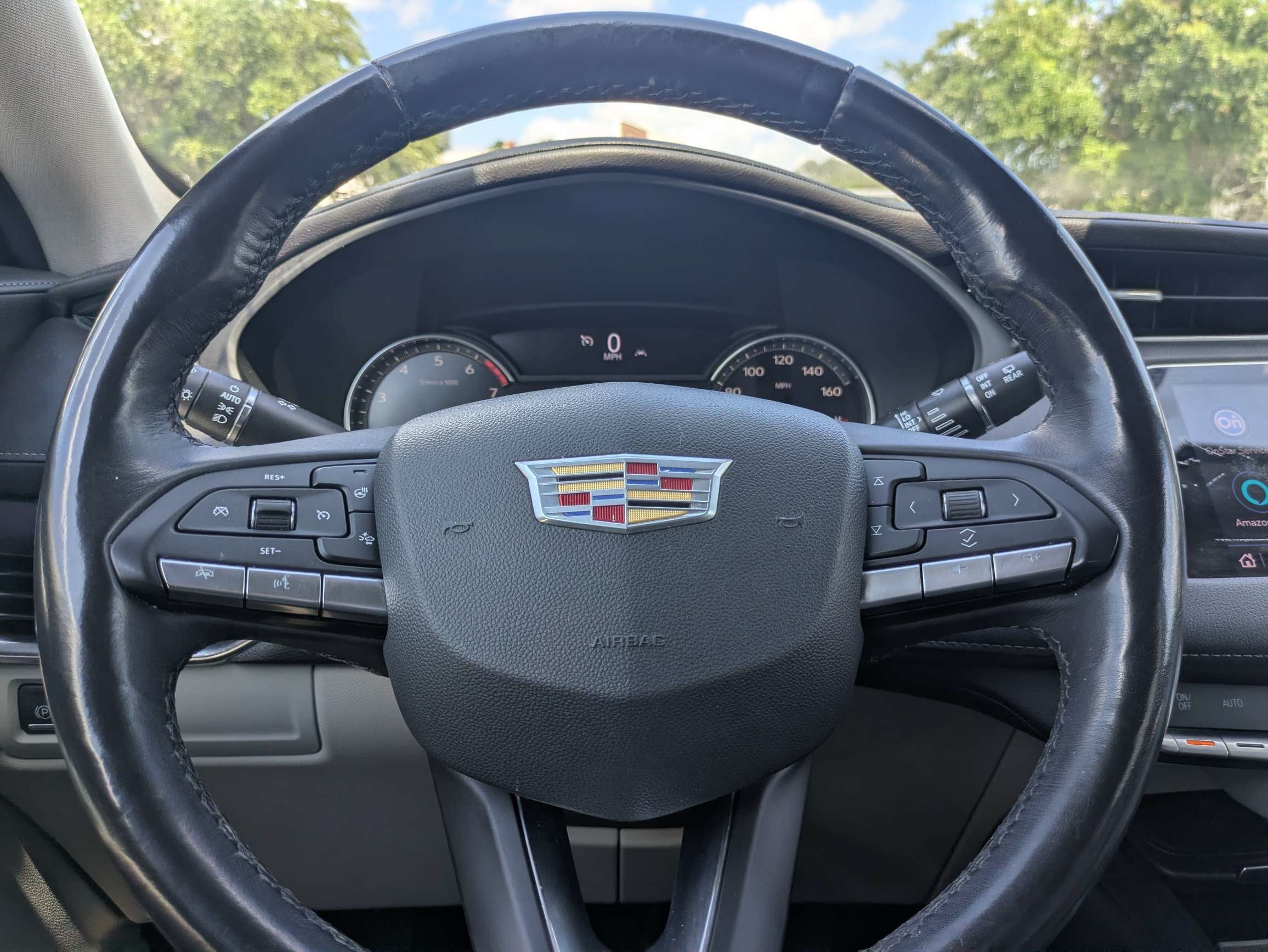 2023 Cadillac XT4 AWD Luxury