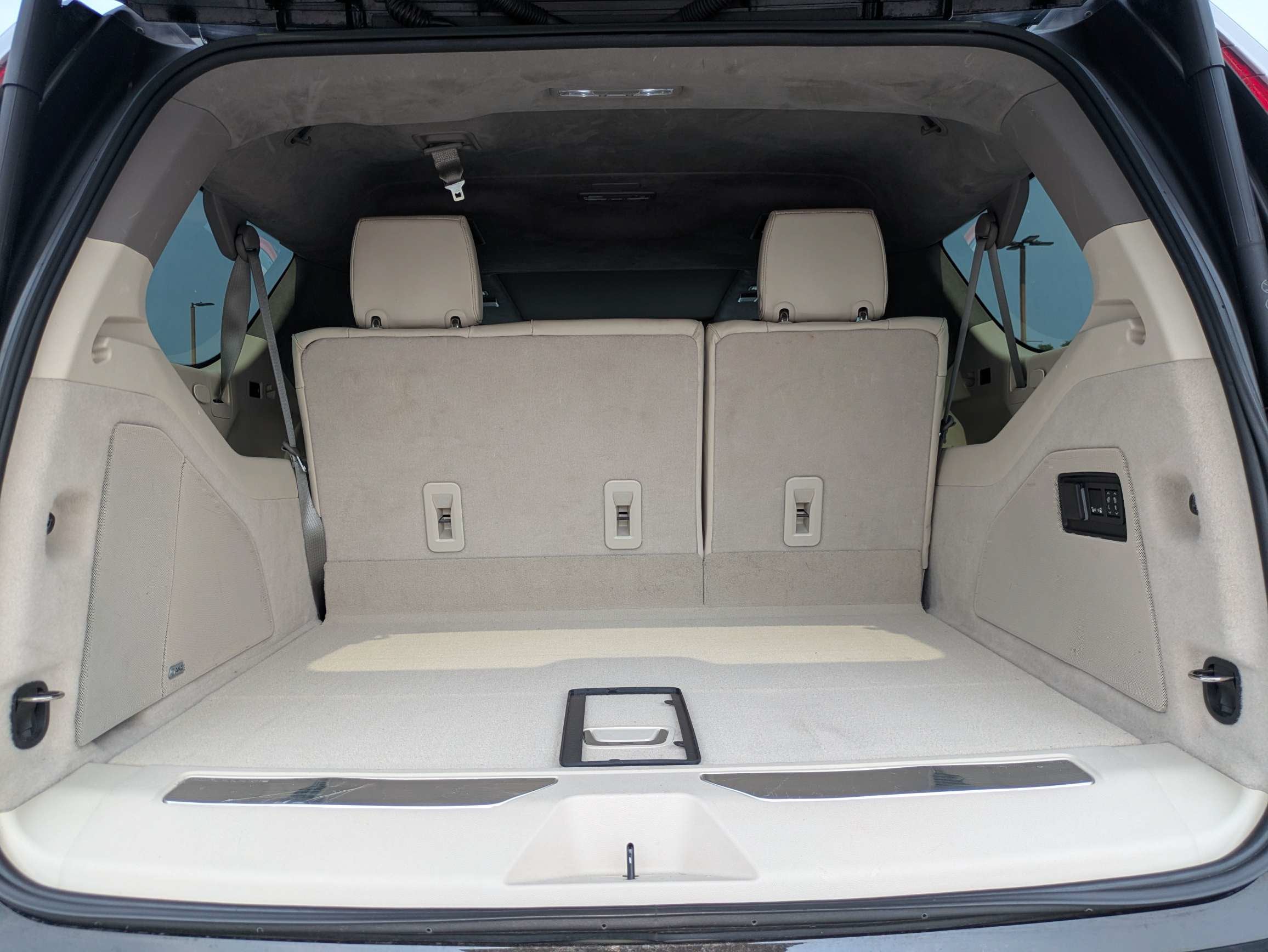 2023 Cadillac Escalade ESV 4WD Sport Platinum