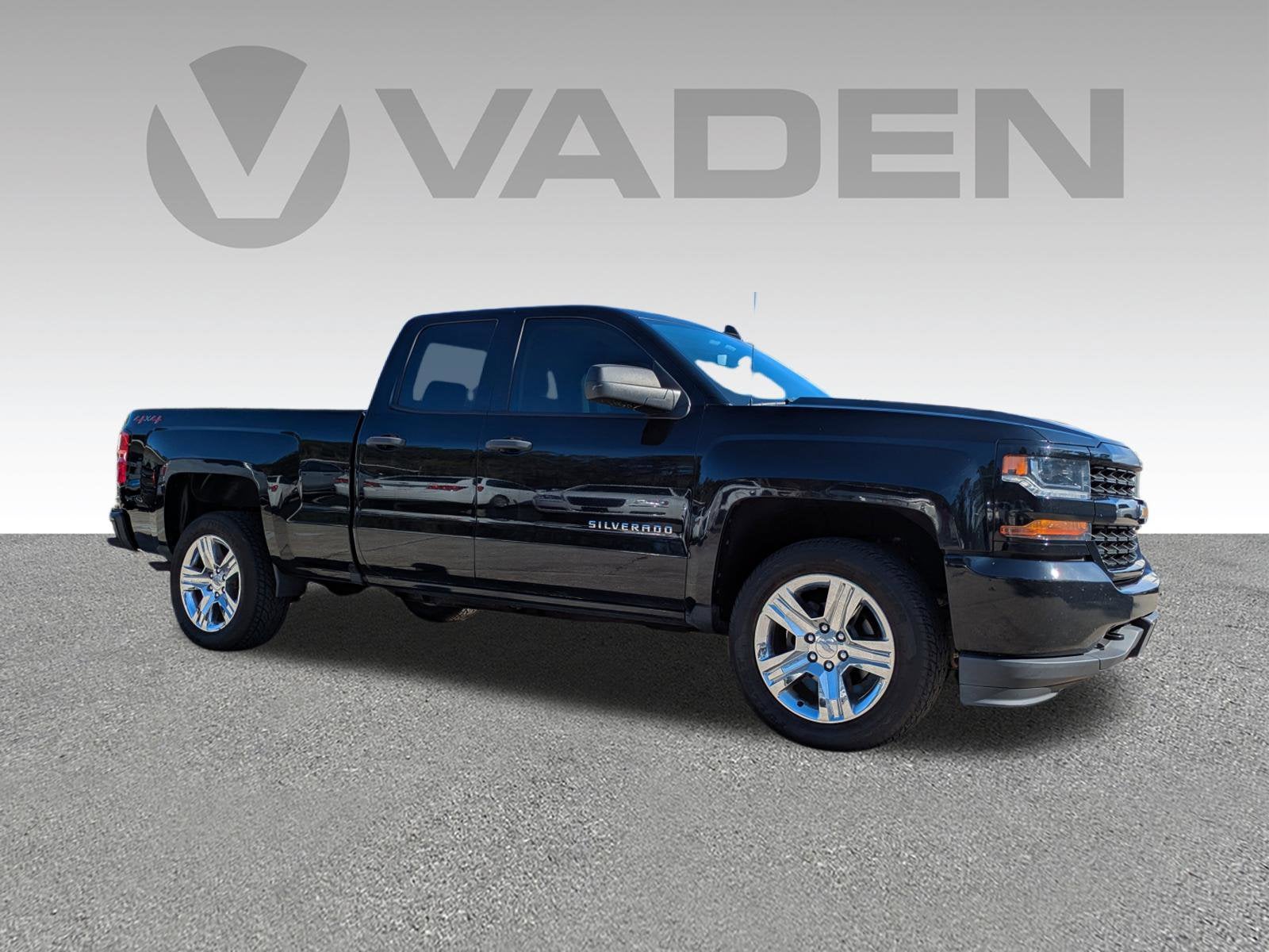 2019 Chevrolet Silverado 1500 LD Custom