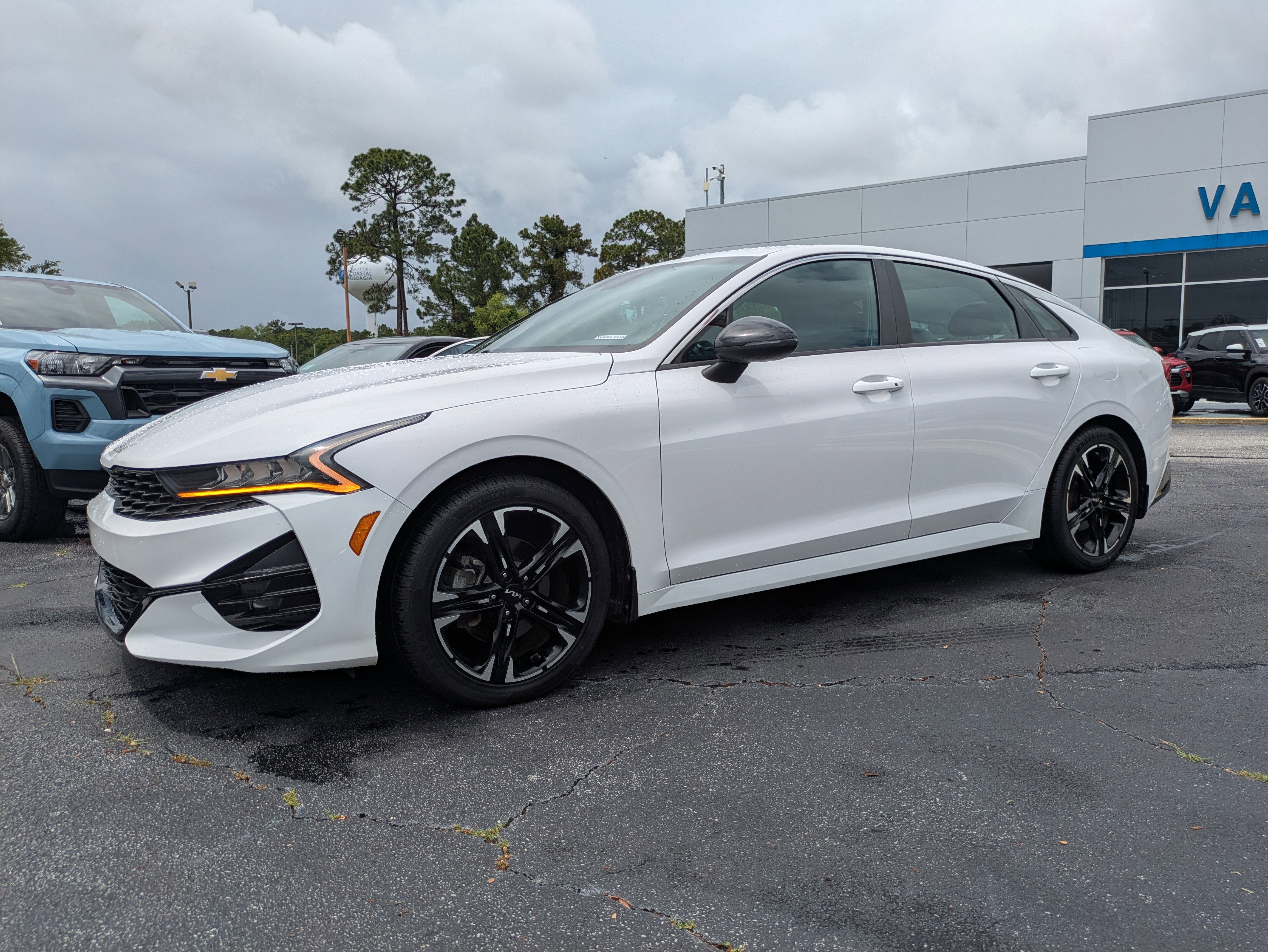 2022 Kia Optima GT-Line AWD's photo