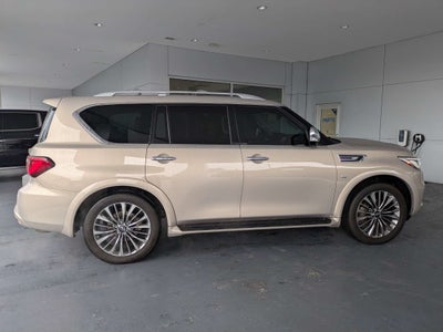 2020 INFINITI QX80 LUXE