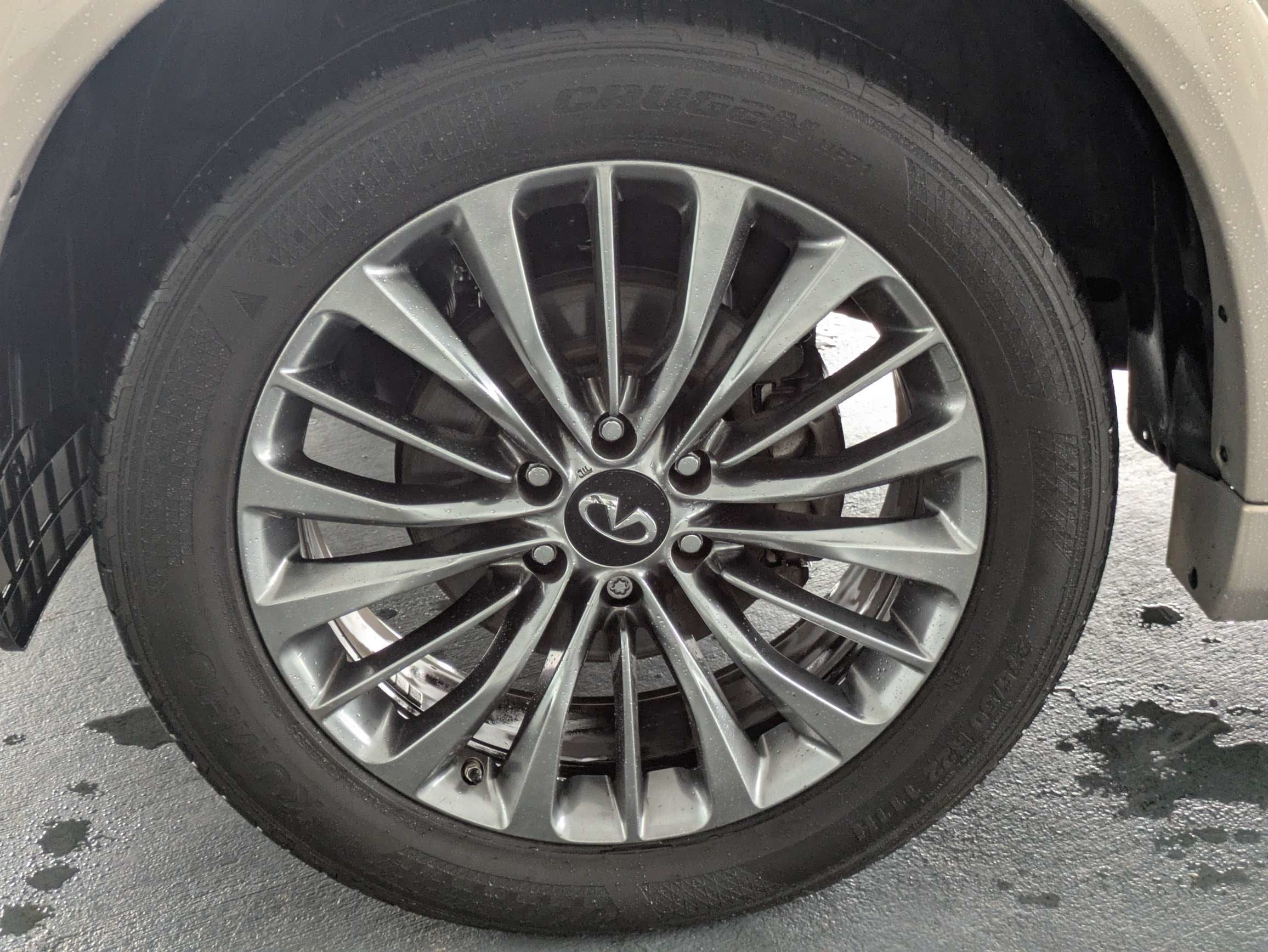 2020 INFINITI QX80 LUXE