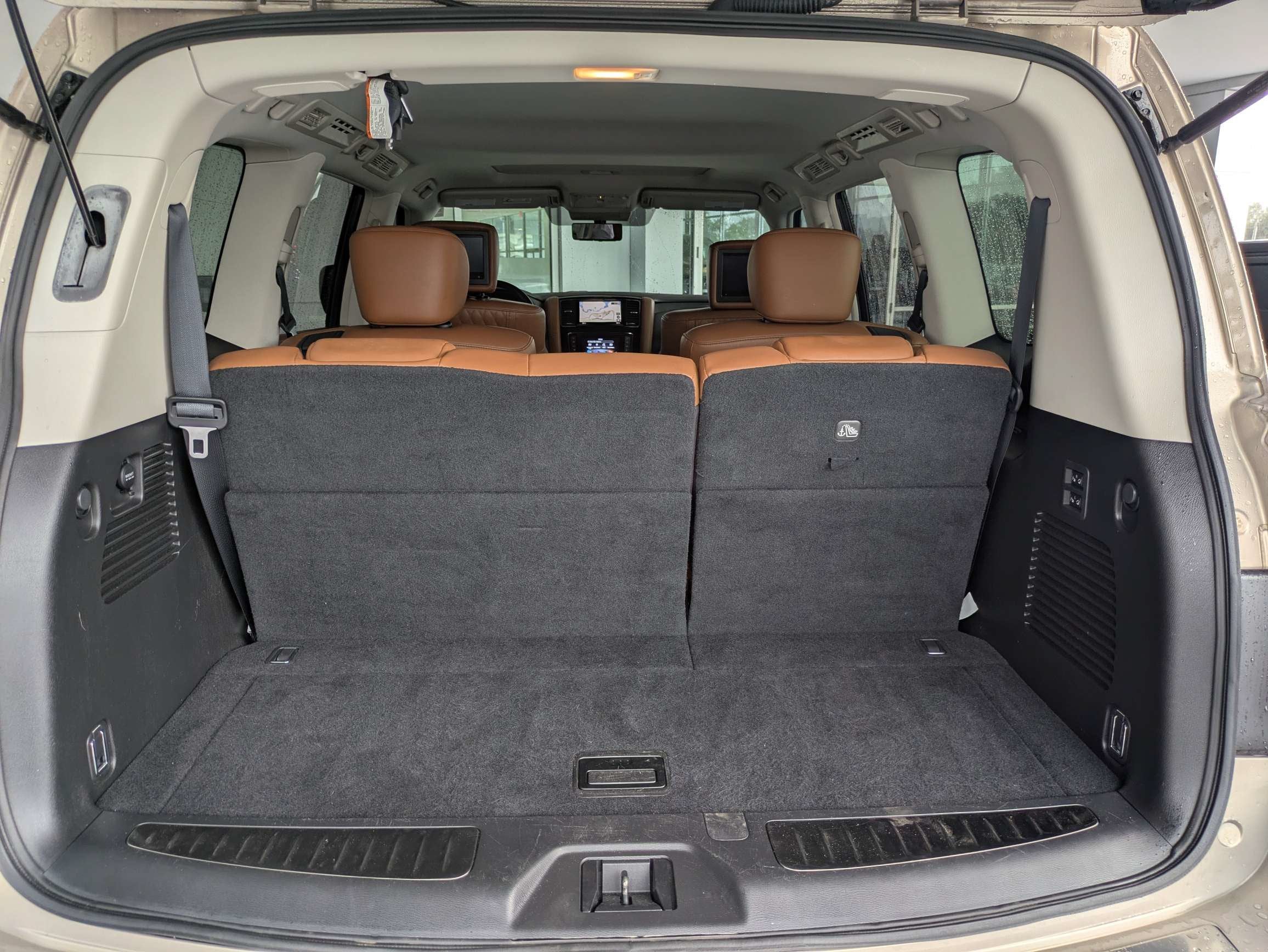 2020 INFINITI QX80 LUXE
