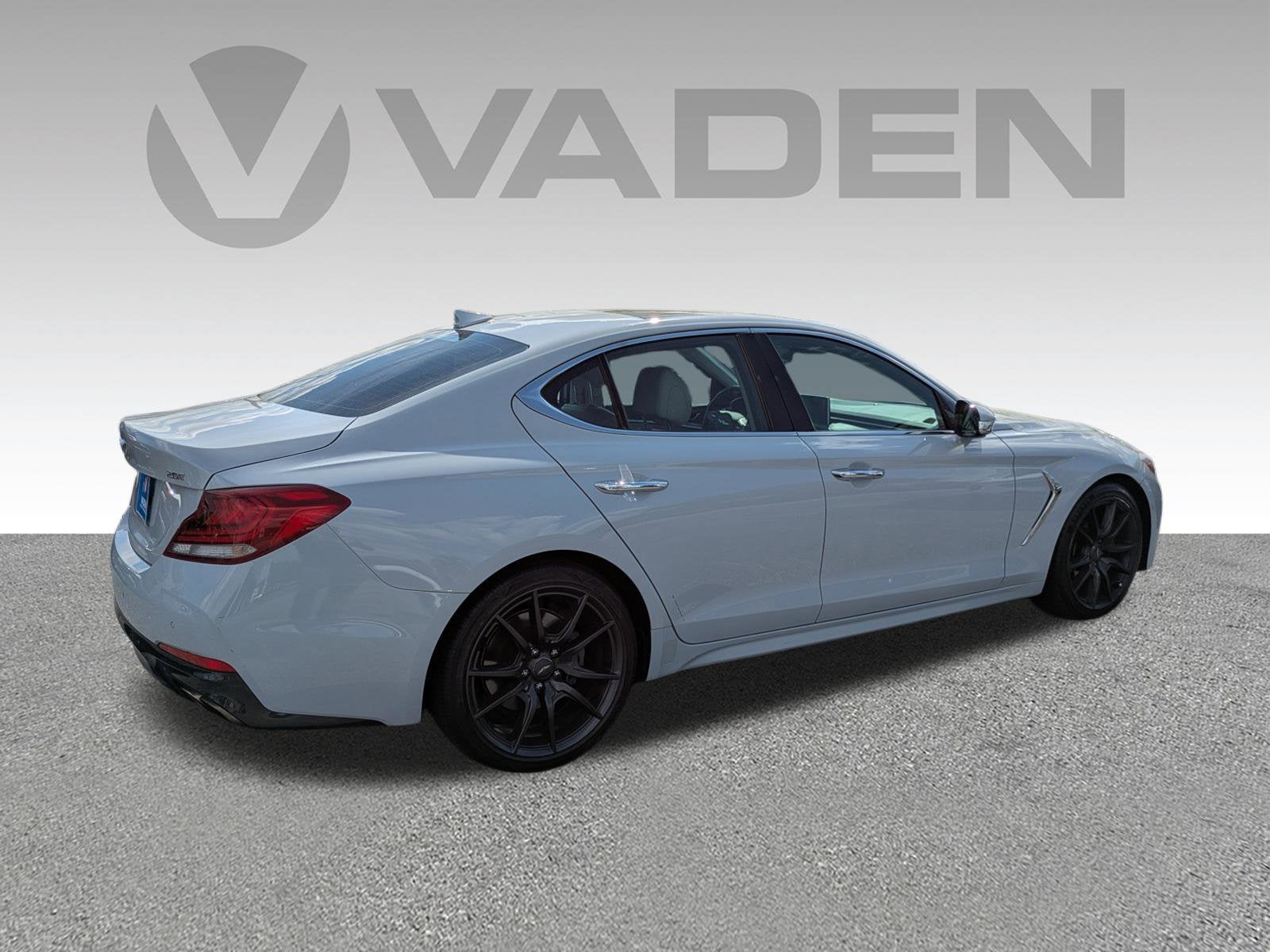 2021 Genesis G70 2.0T