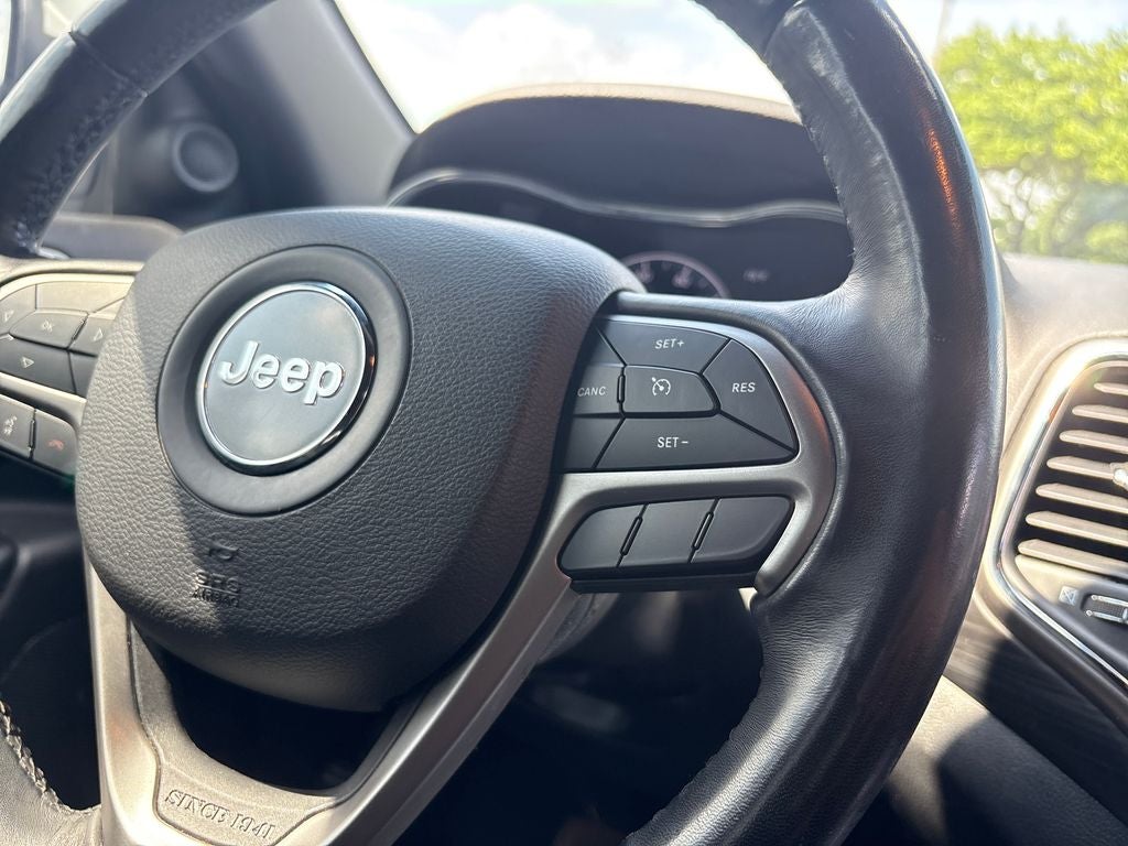 2020 Jeep Grand Cherokee Laredo 4x2