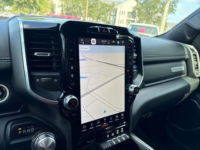2022 RAM 1500 Laramie Crew Cab 4x2 5'7' Box